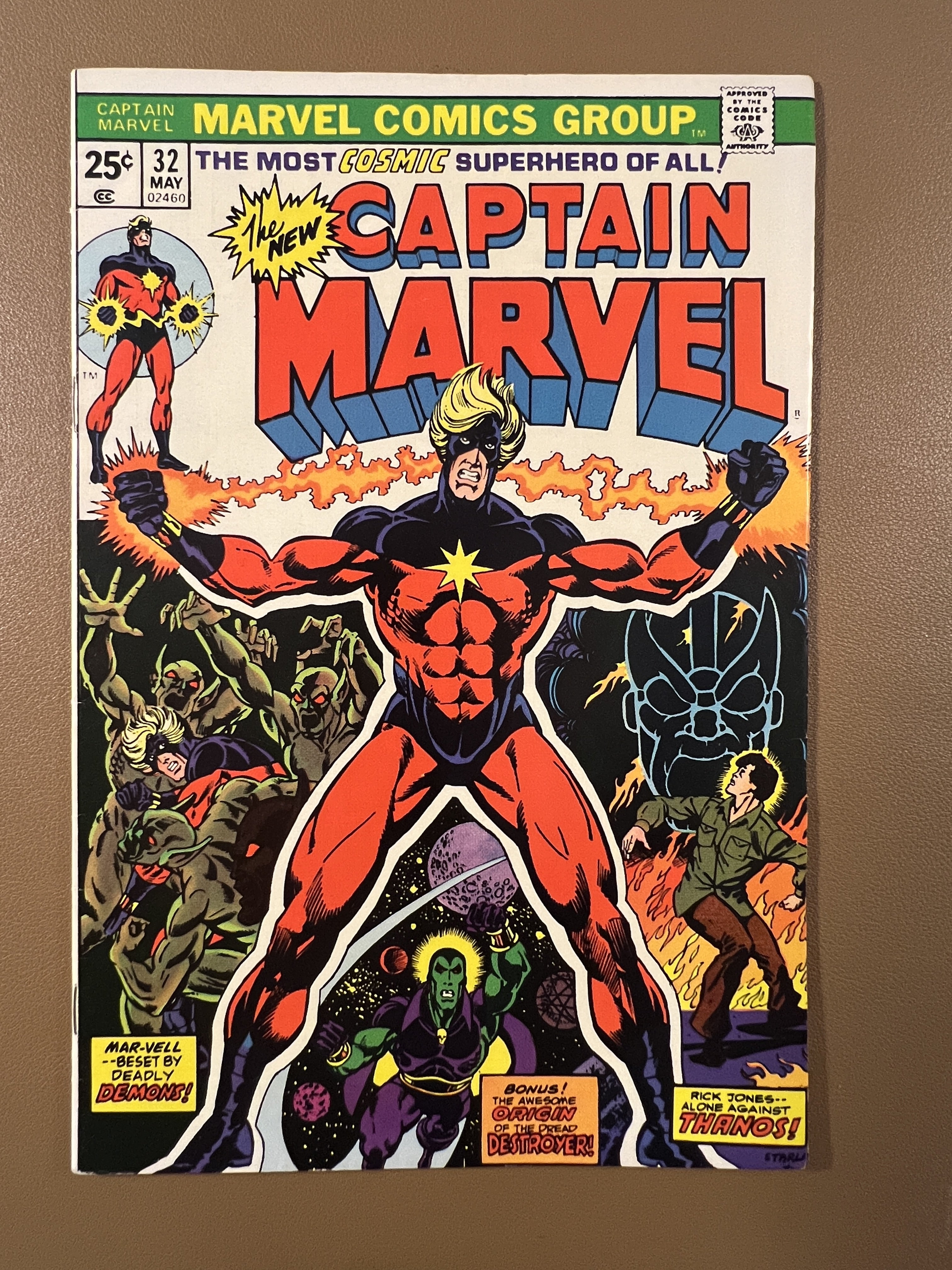 CAPTAIN MARVEL #32 (1974)