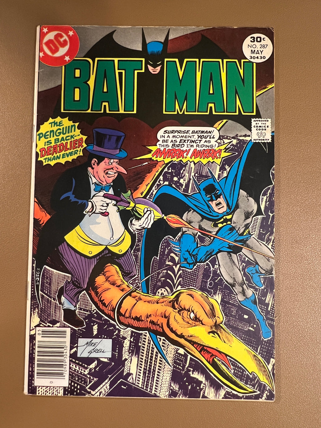 BATMAN #287 (1977) – THE PENGUIN RETURNS!