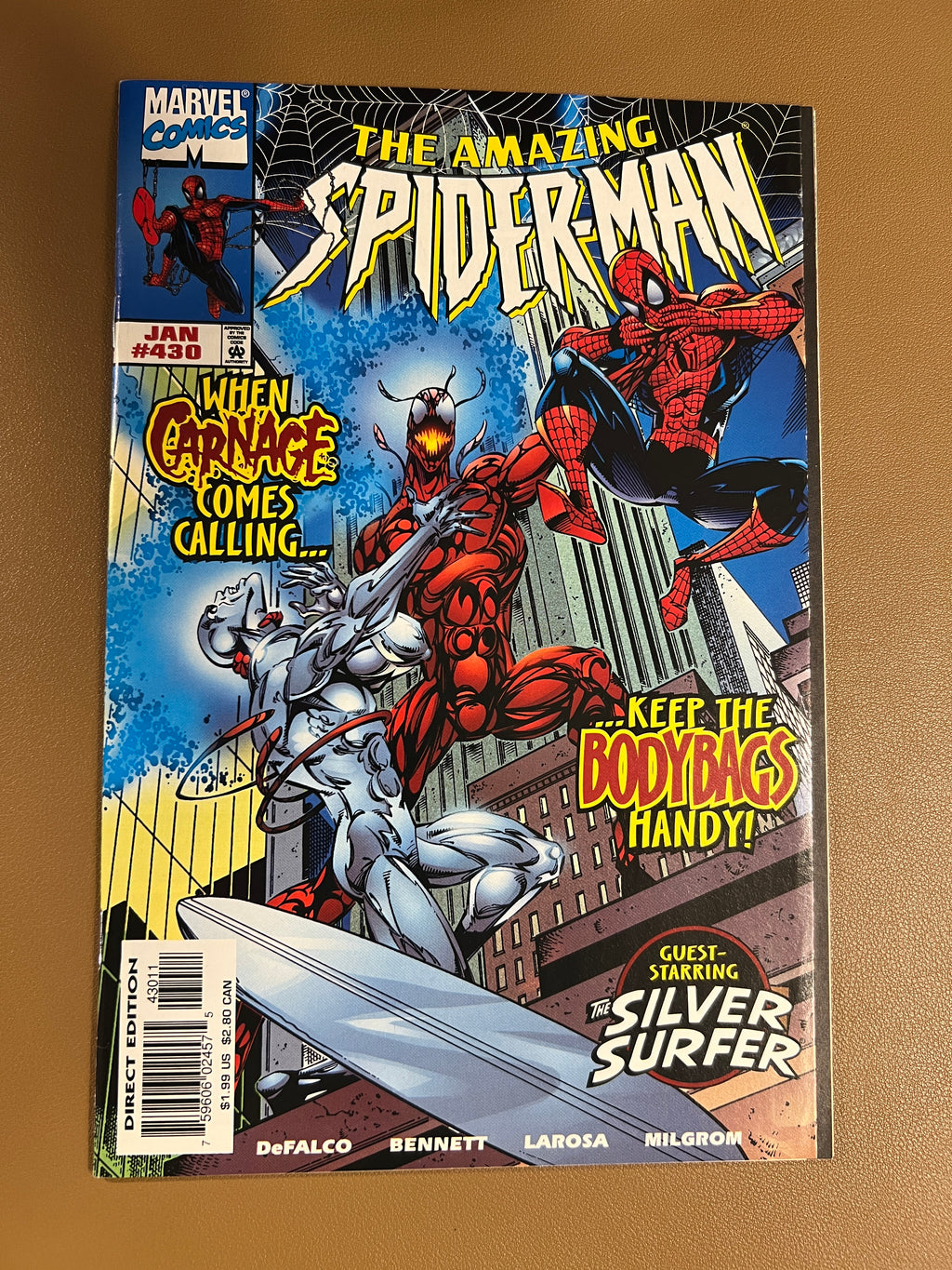 THE AMAZING SPIDER-MAN #430 (1998) – CARNAGE vs SILVER SURFER
