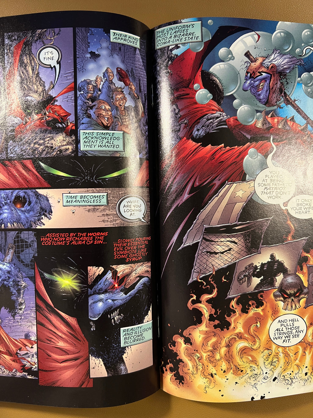 SPAWN #61 (1997) – TODD McFARLANE | DARK, ICONIC COVER