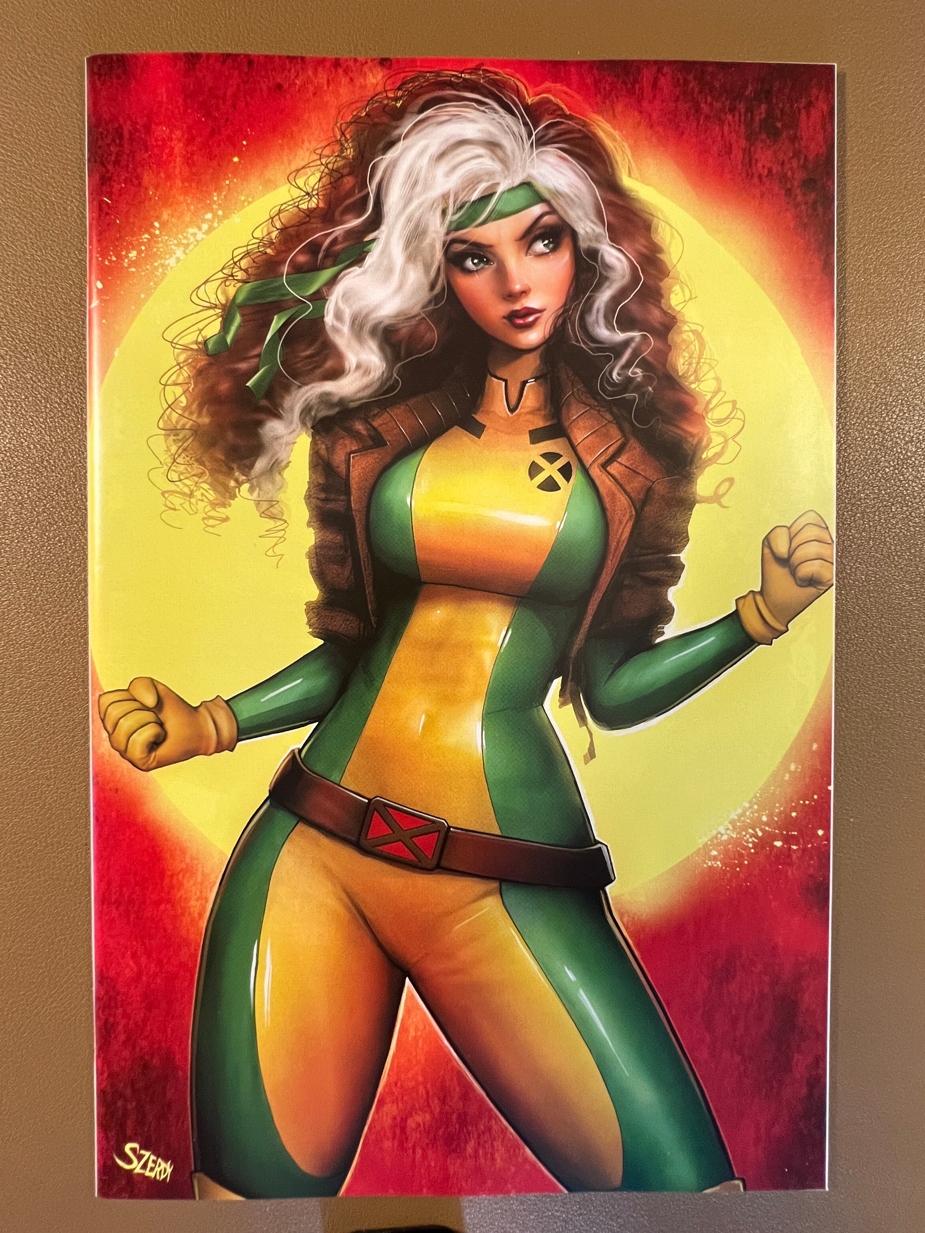AVENGERS ANNUAL #10 FACSIMILE EDITION – UNKNOWN COMICS EXCLUSIVE VIRGIN VARIANT