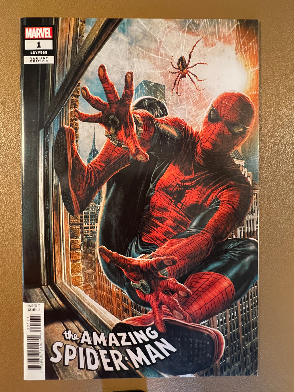 THE AMAZING SPIDER-MAN #1 (2025) Lee Bermejo Cover