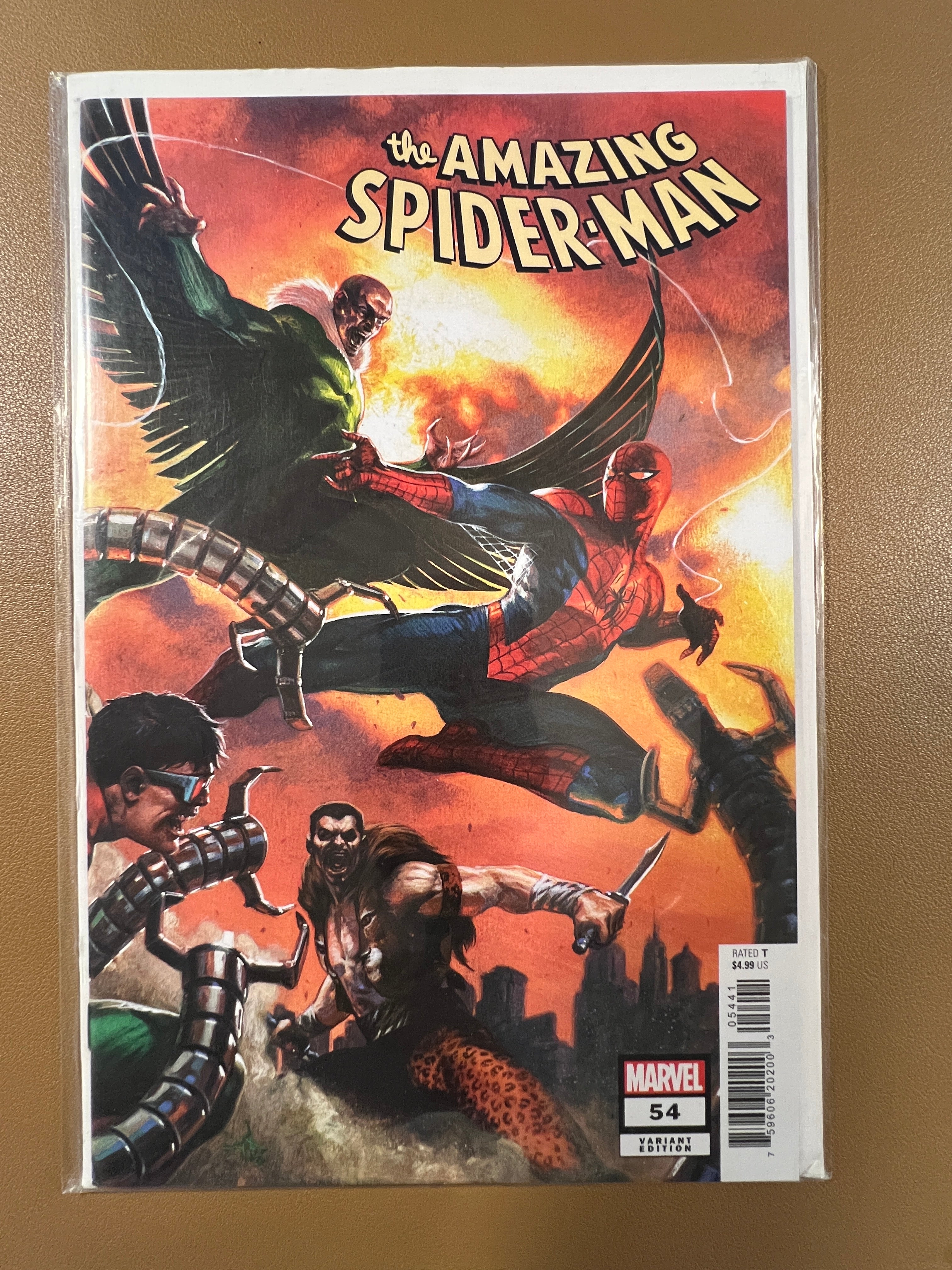 The Amazing Spider-Man #54 (2024) - Gabriele Dell'Otto - Connecting Cover